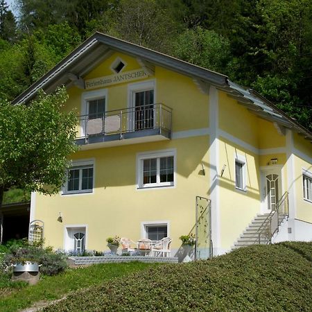 Ferienhaus Jantscher フラタッハ エクステリア 写真