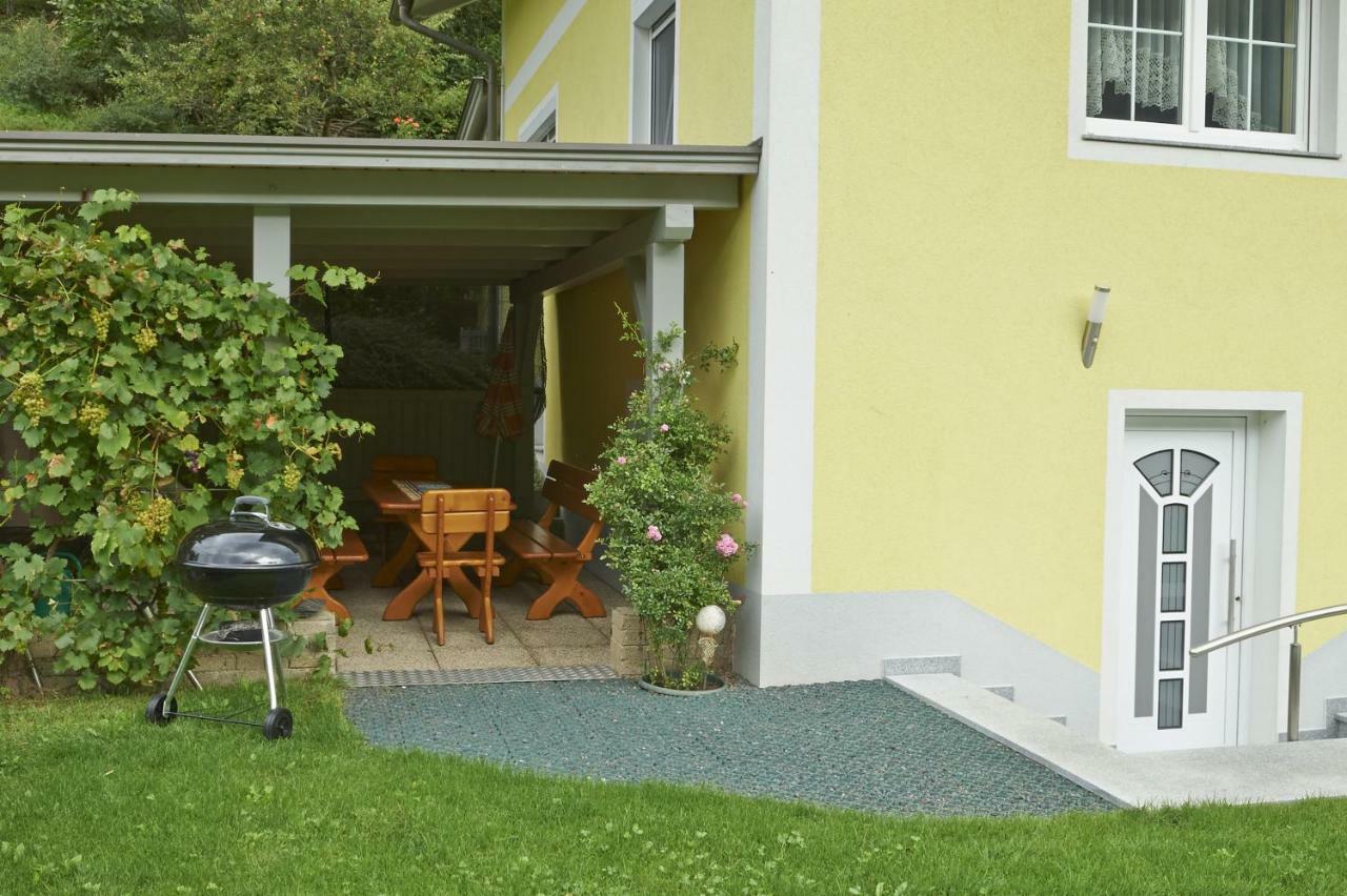 Ferienhaus Jantscher フラタッハ エクステリア 写真