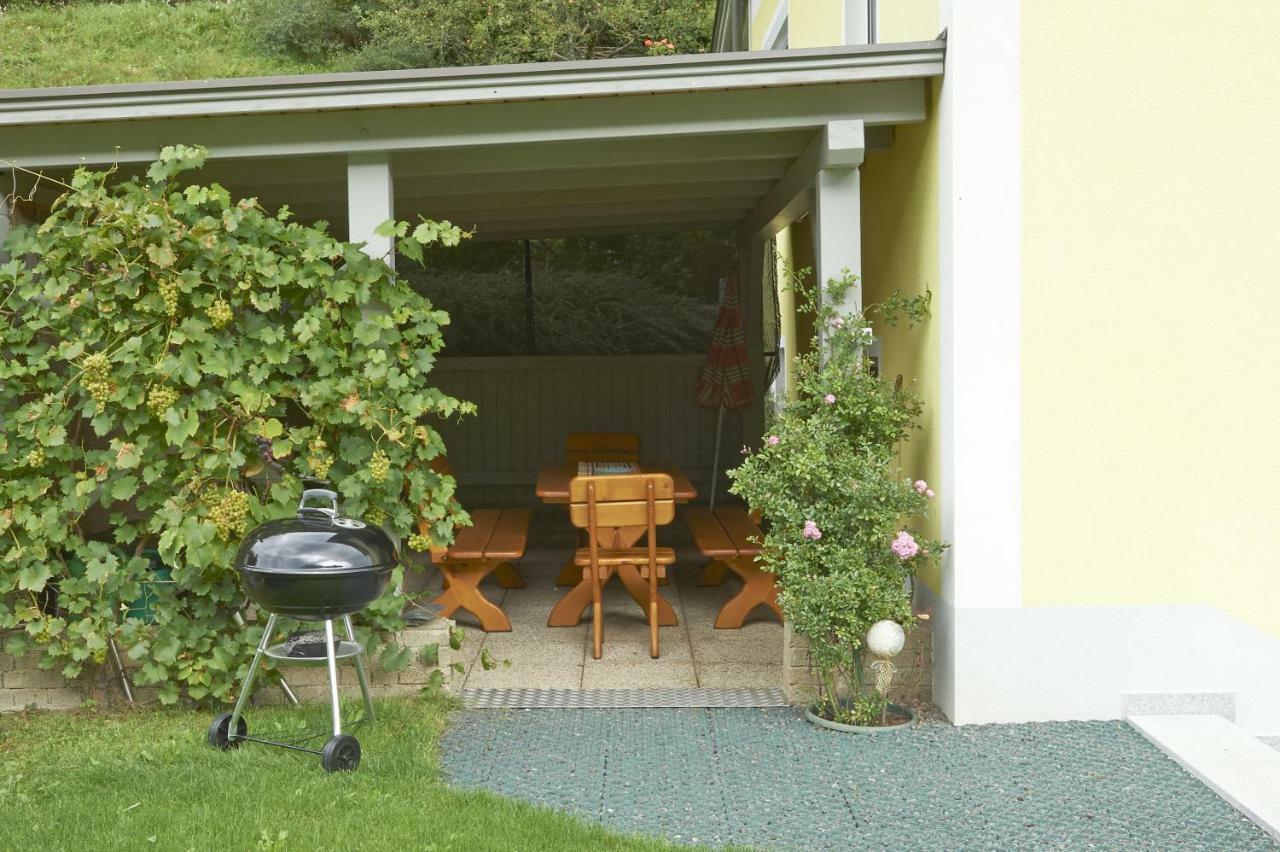 Ferienhaus Jantscher フラタッハ エクステリア 写真